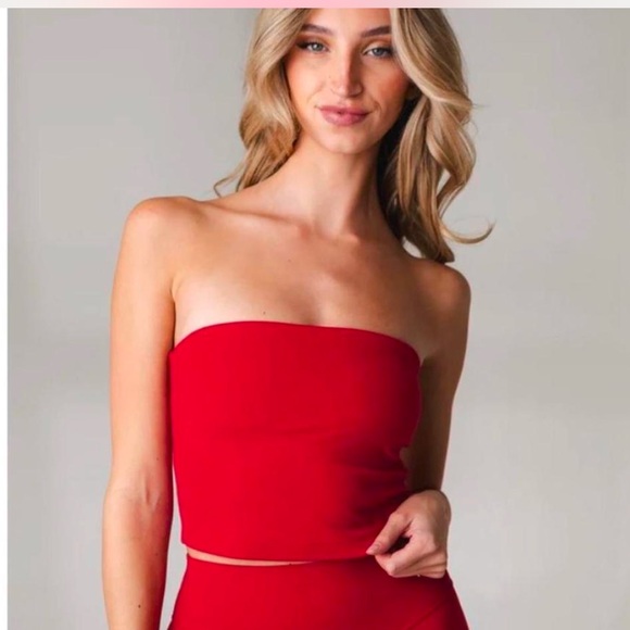 Vitality Cloud II Convertible Tank / Cherry / Small - Picture 2 of 6